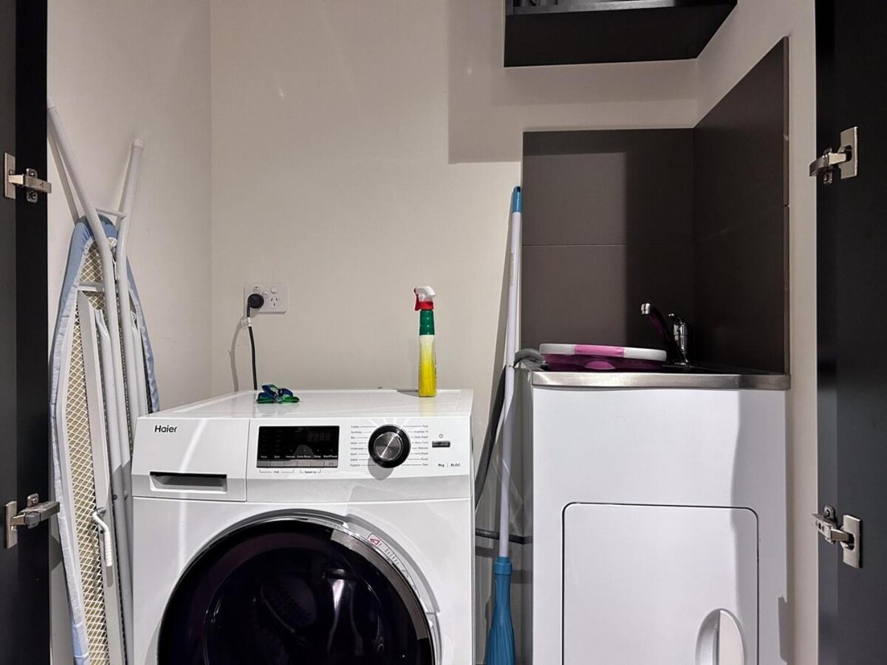 Relaxed 1Br1Ba City View Apt Wifi In Cbd 墨尔本 外观 照片